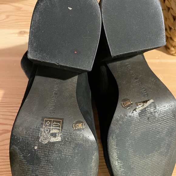 Black Suede Lucky Brand Ankle Boots size 7.5 - Picture 6 of 7